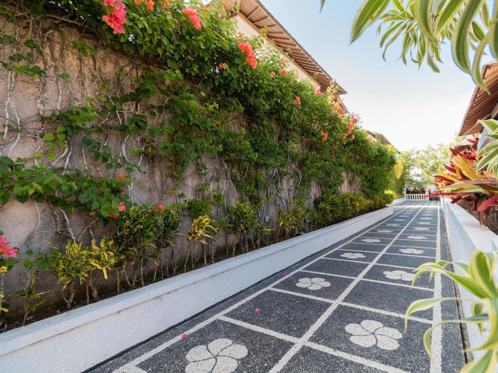 Airis Luxury Villas And Spa Uluwatu Eksteriør bilde